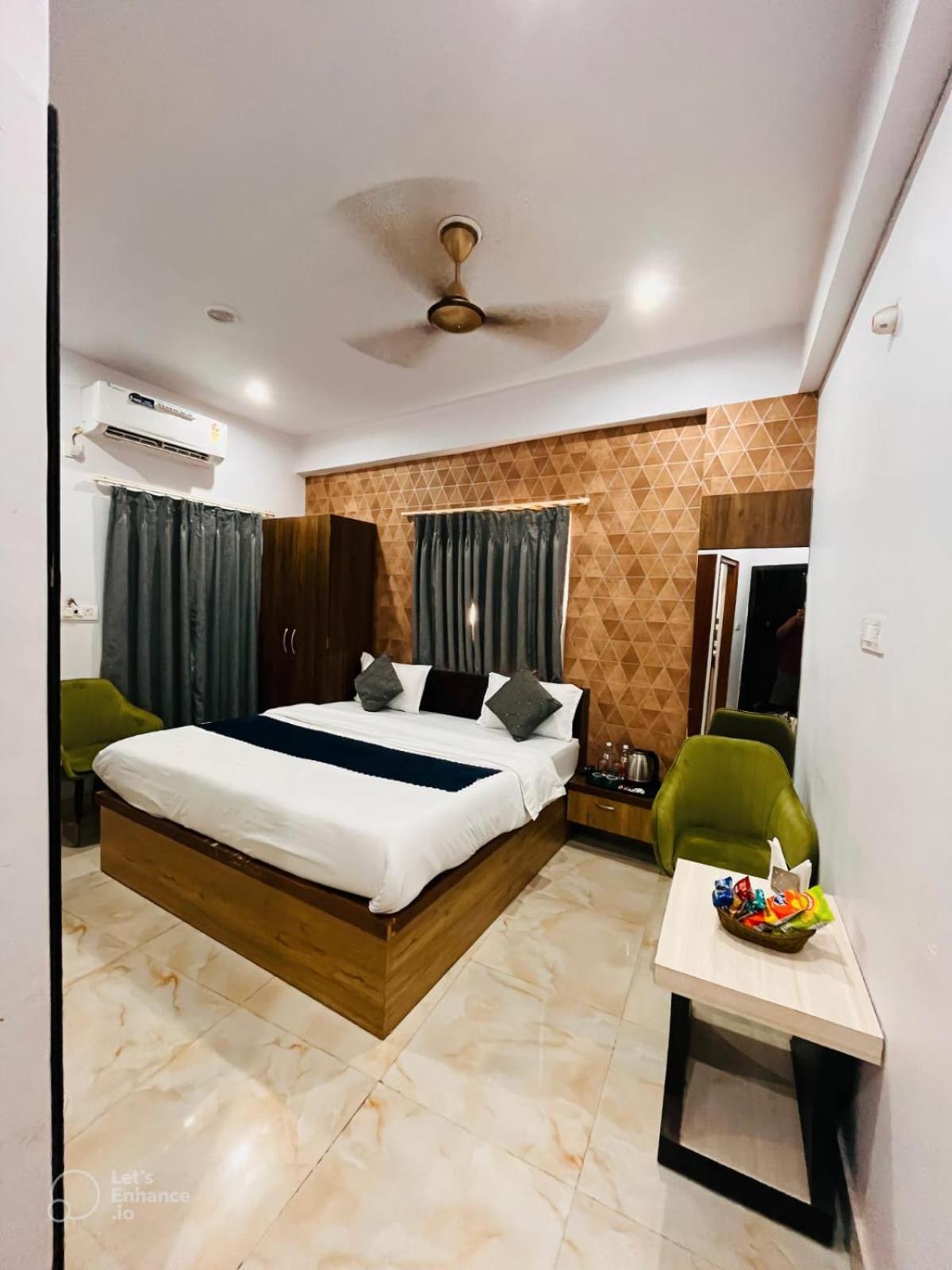 Hotel Vinayak Plaza Varanasi Dış mekan fotoğraf